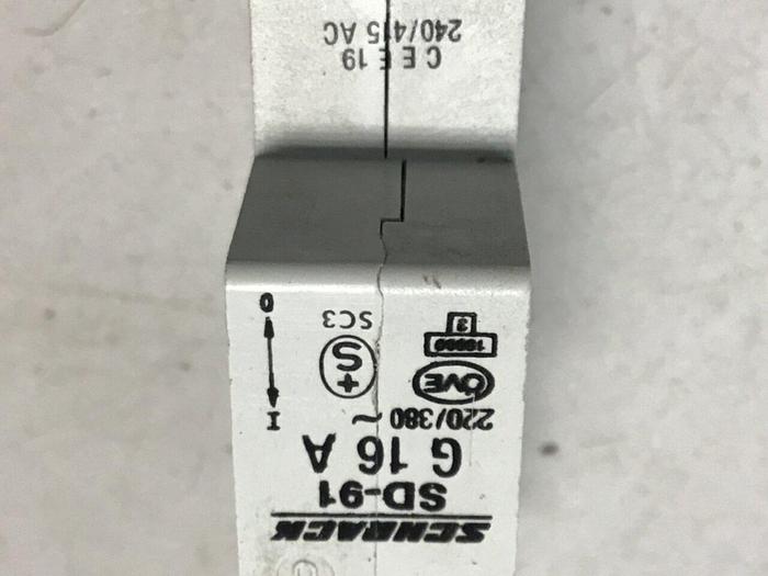 Used SCHRACK Circuit Breaker 16 Amp SD-91G 16A #119660