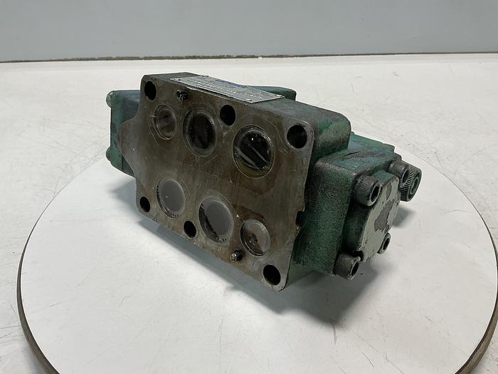 Used VICKERS DG4V-3-6C-M-U-H-9-40