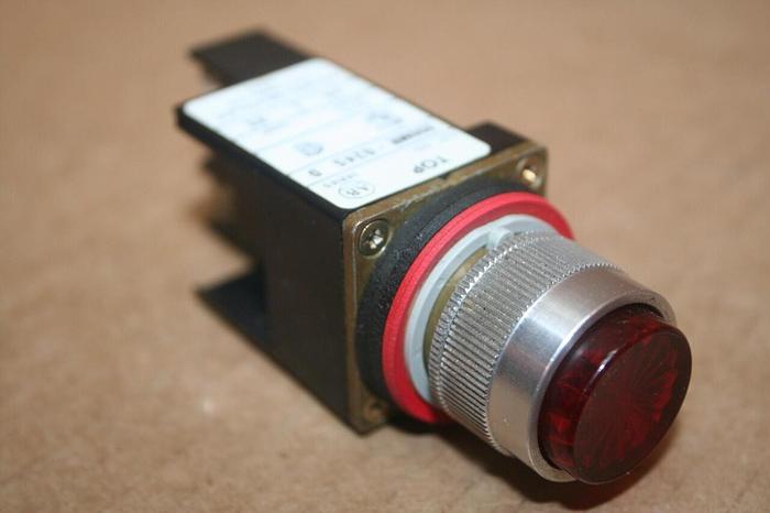 Used ALLEN BRADLEY Indicator Light 800MR-Q24S RED #30412 DNL SCRAPPED