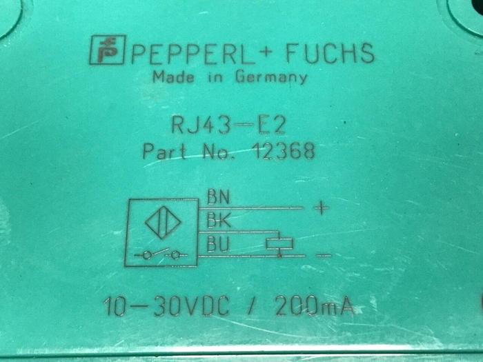 Used PEPPERL & FUCHS Inductive Sensor Ring RJ43-E2 #120777