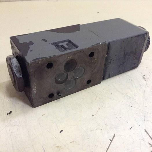 Used VICKERS Directional Hydraulic Valve DG4V322AMUHL760 Used