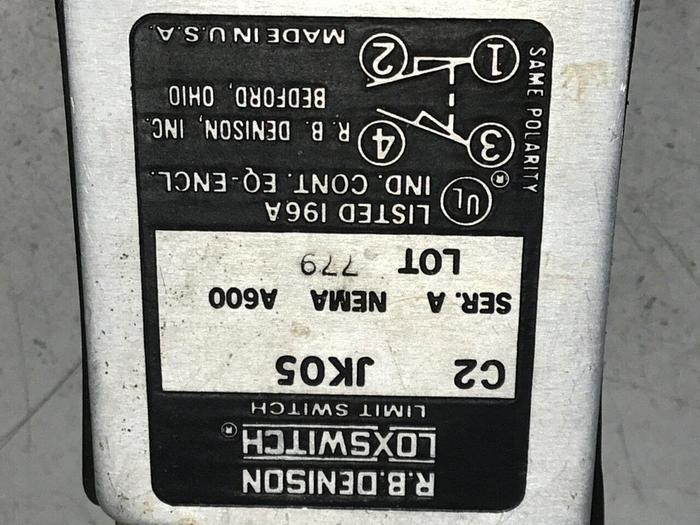 Used TELEMECANIQUE Lox-Switch C2JK05 #122097