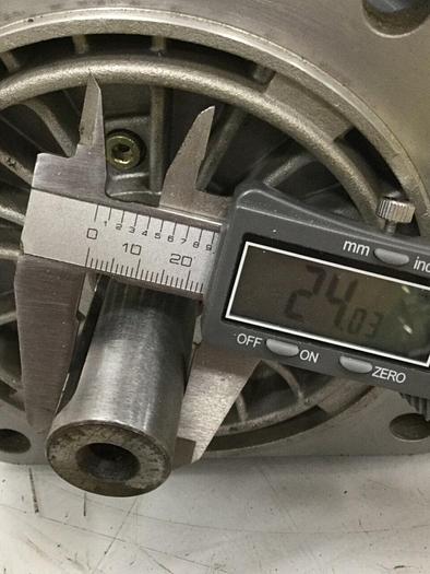 Used SIEMENS Permanent Magnet Motor 1FT5072-0AC01-2-Z Used