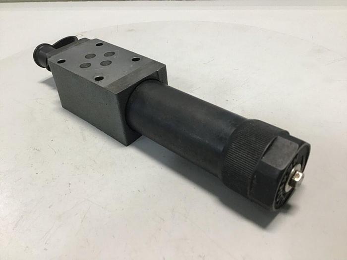 Used REXROTH Pressure Reducing Valve ZDR6DP141210YM12 #114932
