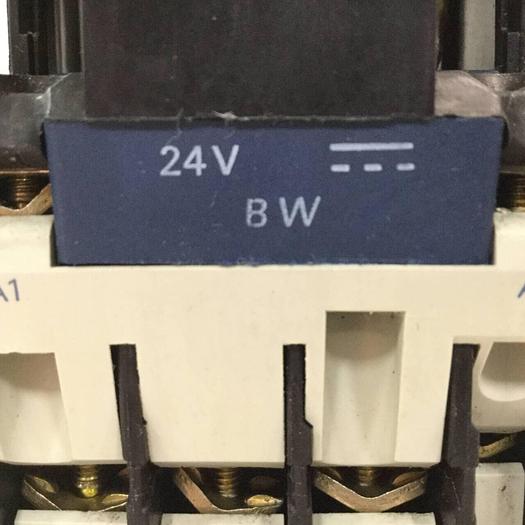 Used TELEMECANIQUE Contactor LP1D3210 #92424