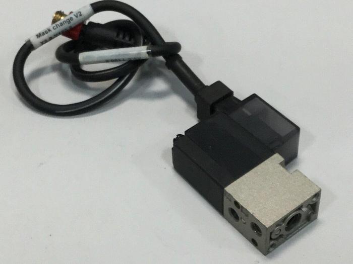 Used SMC Valve & Cable VZ110-5M0Z-M5 CABLE #103634