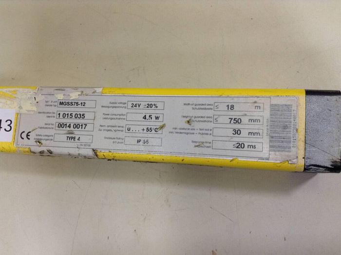 Used SICK OPTIC ELECTRONIC Light Curtain Sender MGSS75-12 #74543