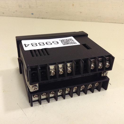 Used TEMPCO Temperature Control TEC-8100 #69884