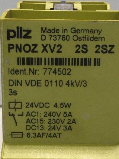 Used PILZ Safety Relay PNOZ XV2 #104189