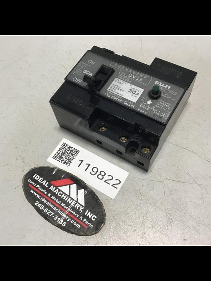 Used FUJI ELECTRIC 30 Amp Circuit Breaker DV33-30 USED
