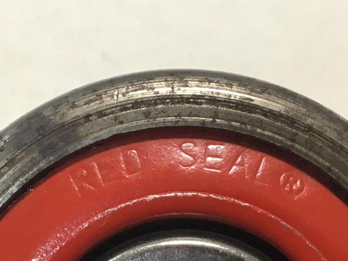 Used WEBB Centering Ball Bearing Red Seal 00016015 #124951