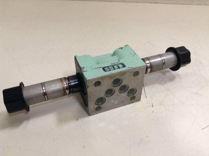 Used TOYOOKI KOGYO Solenoid Directional Valve HD3-3W-BGA-03A-WDD2S #87062