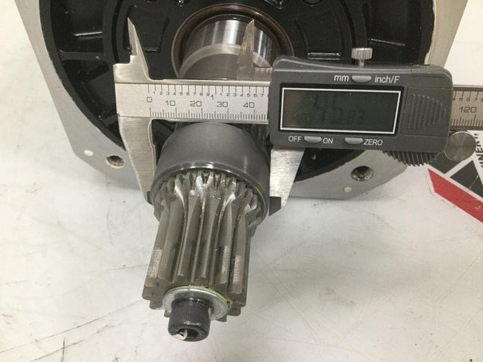 Used YASKAWA AC Servo Motor SGMD-40AWA-YR11 Used