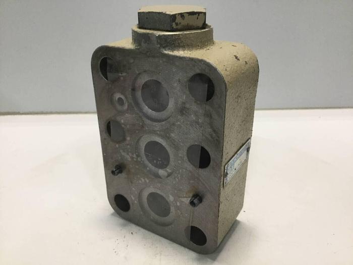 Used TOKYO KEIKI Valve URMG-06-11-S4 #99555