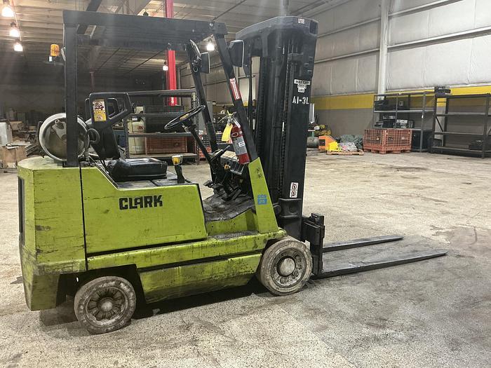 Used Clark GCS25MC