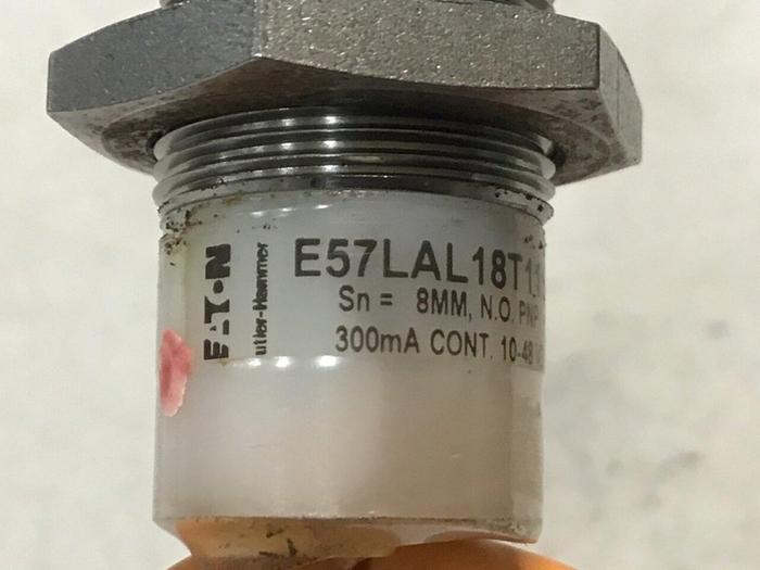 Used EATON CORP Proximity Switch E57LAL18T111EP USED