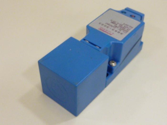 Used PULSOTRONIC Sensor 9863-3033 #55642