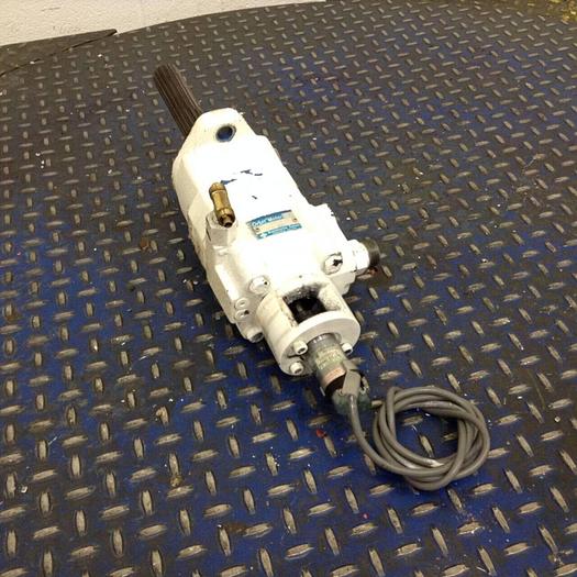 Used SUMITOMO EATON Hydraulic Screw Motor 2TH08AS2S-E #75201