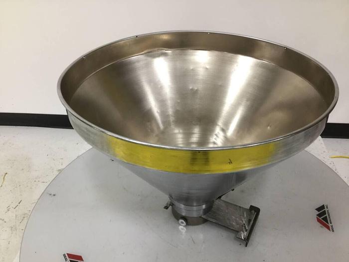 Used METAL FABRICATOR Hopper w/ Shutoff A10700495-00 #91685