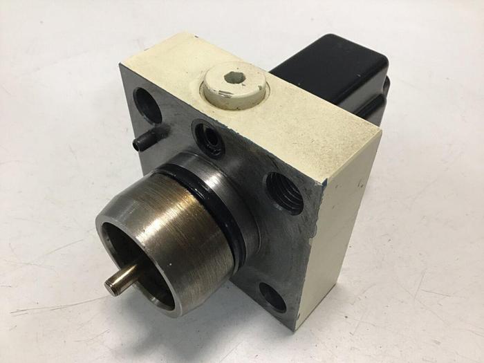 Used BOSCH Valve 0 810 060 045 USED