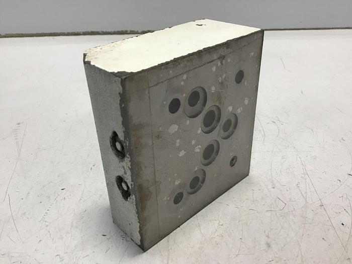 Used VICKERS Regulator Valve DGFN-01-20-JA-S3 #134342