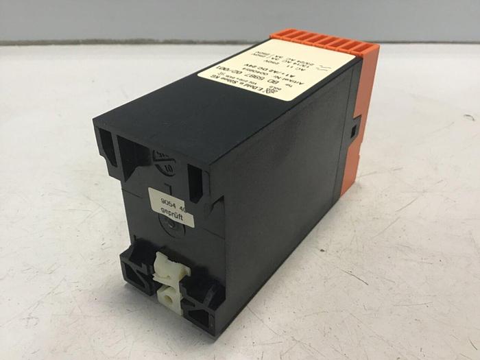 Used E DOLD & SOHNE KG Emergency Stop Module BD5987.02/001 #124684