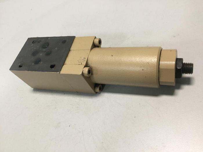 Used BOSCH Valve 9 810 151 059 #102424