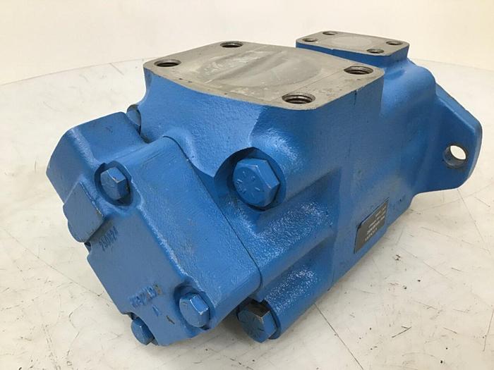 Used VICKERS Pump 3520V25E5 #137354