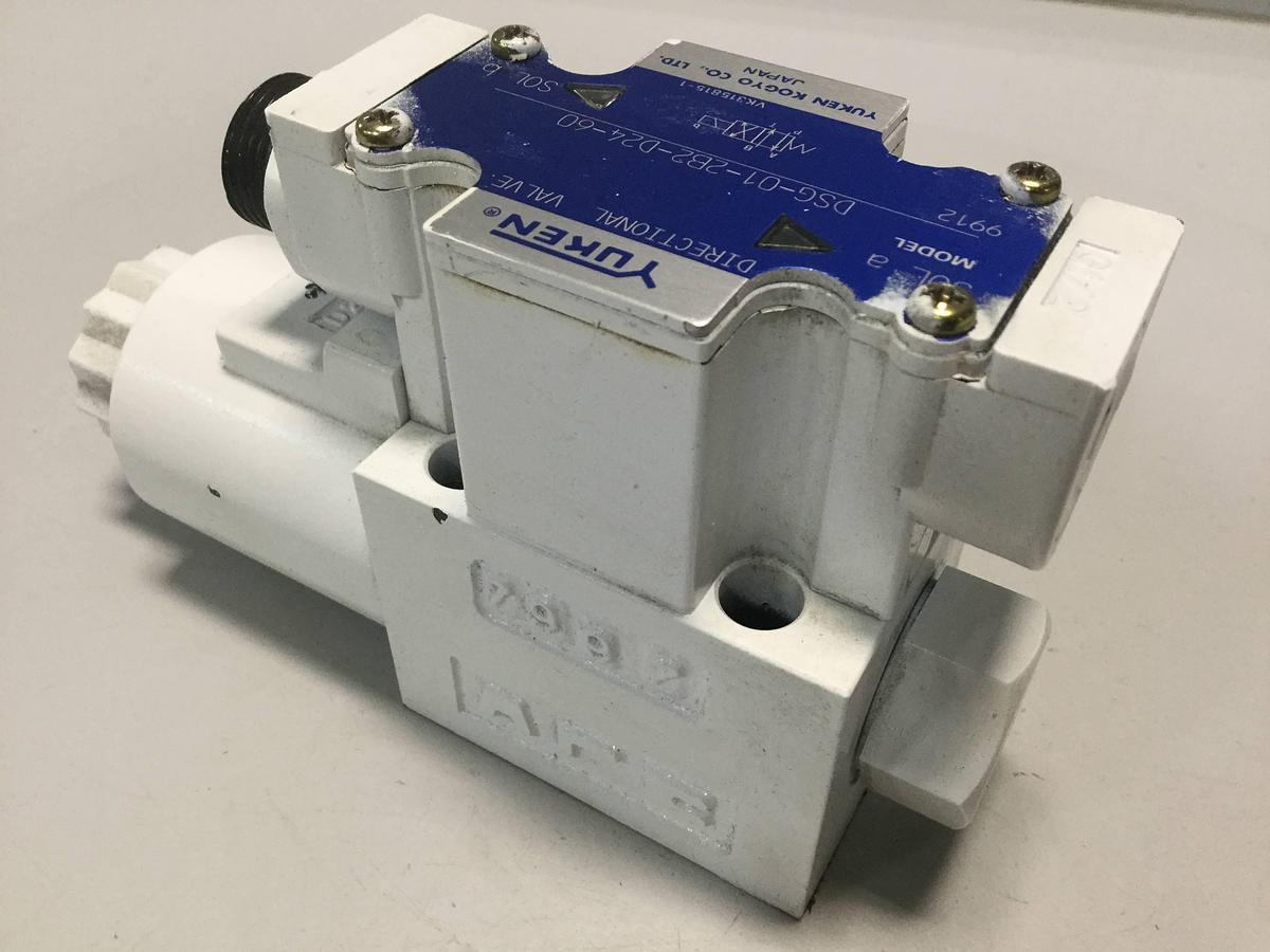 Used YUKEN Directional Valve DSG-01-2B2-D24-60 USED