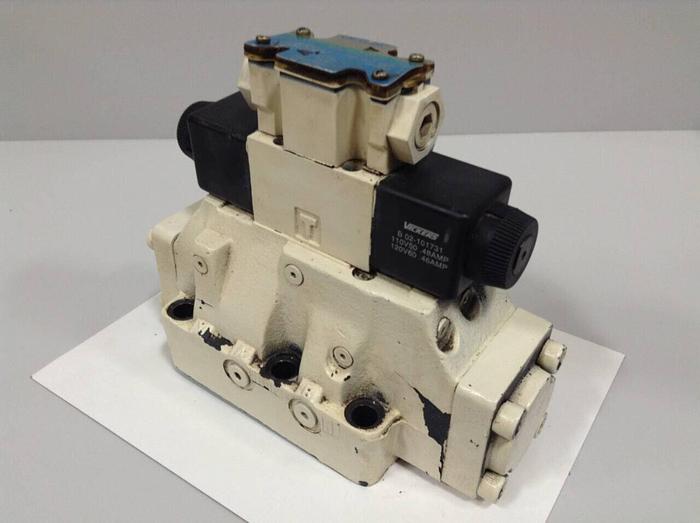 Used VICKERS Directional Control Valve DG5S8OCEMFWB530 #90117
