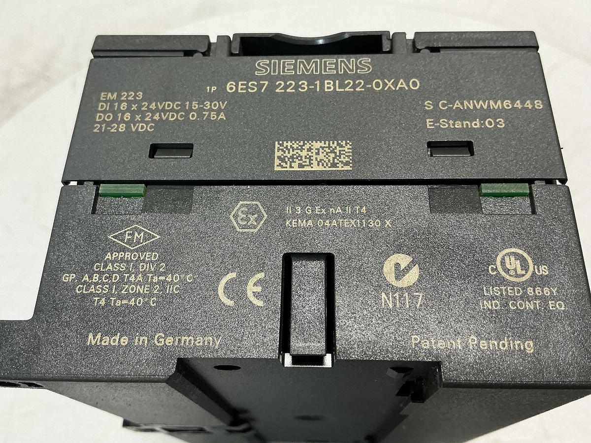 Used SIEMENS 6ES7 223-1BL22-0XA0
