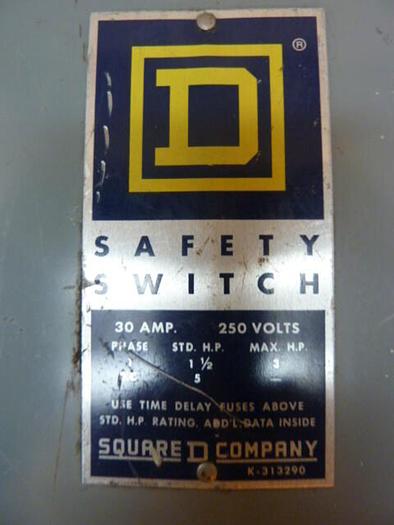 Used SQUARE D 30 Amp Safety Disconnect Switch H221AWK #28317