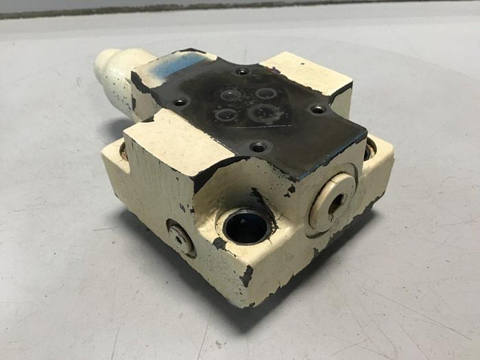 Used VICKERS Hydraulic Valve CVCS25C1S2W24510 #126853
