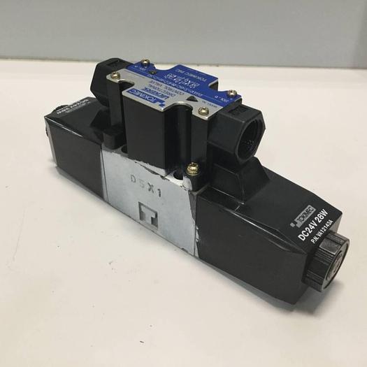 Used VICKERS Directional Control Valve DG4V36CMP7H750 #94944