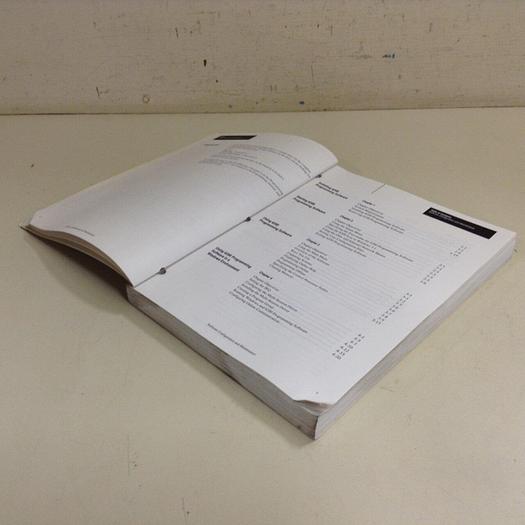 Used ALLEN BRADLEY Configuration and Maintenance Manual 6200-6.4.6 #70831