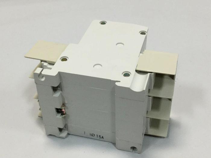 Used MITSUBISHI 15 Amp Circuit Protector CP30-BA-3P-15A Used