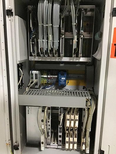 Used ARBURG 220 Ton Injection Molding Machine 570C 2000-800-55 USED