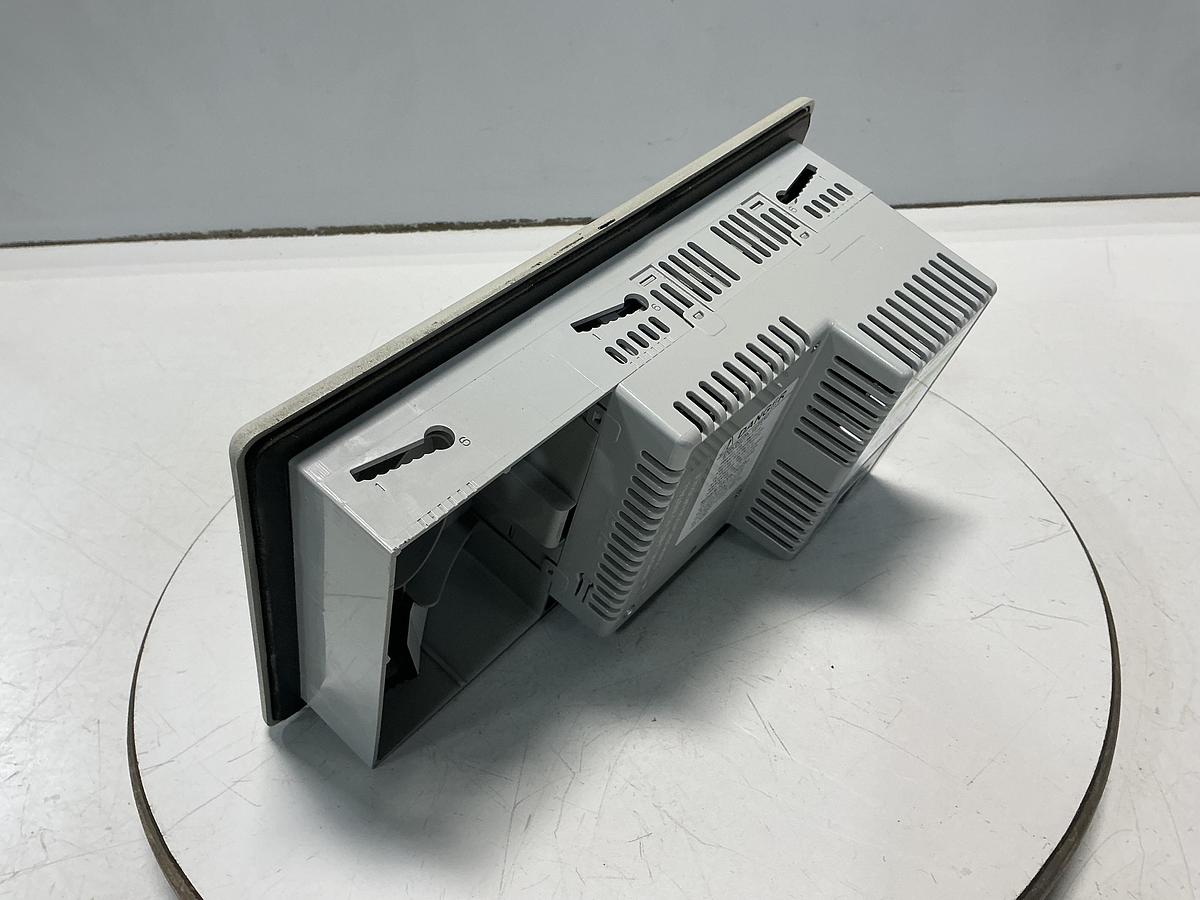 Used ALLEN BRADLEY 2711P-B6C20D SER C