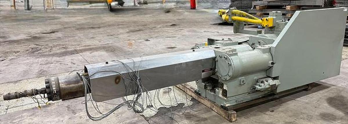 Used TOSHIBA ISG390S10-194T INJECTION UNIT