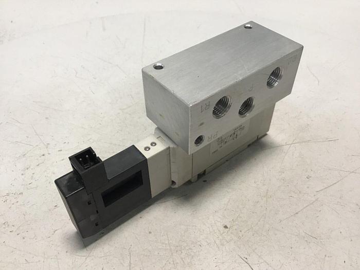 Used KOGANEI Solenoid Valve F15T0G-PL3 #120873