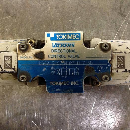 Used VICKERS Directional Control Valve DG4V36CMP7H750 #70642