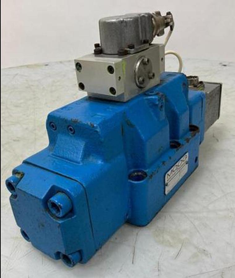 Used MOOG D664-356A