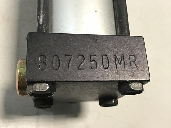 Used DESTACO Pneumatic Clamp Cylinder 807250MR #115242