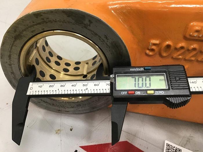 Used CINCINNATI MILACRON Toggle Link 5022208 #117775