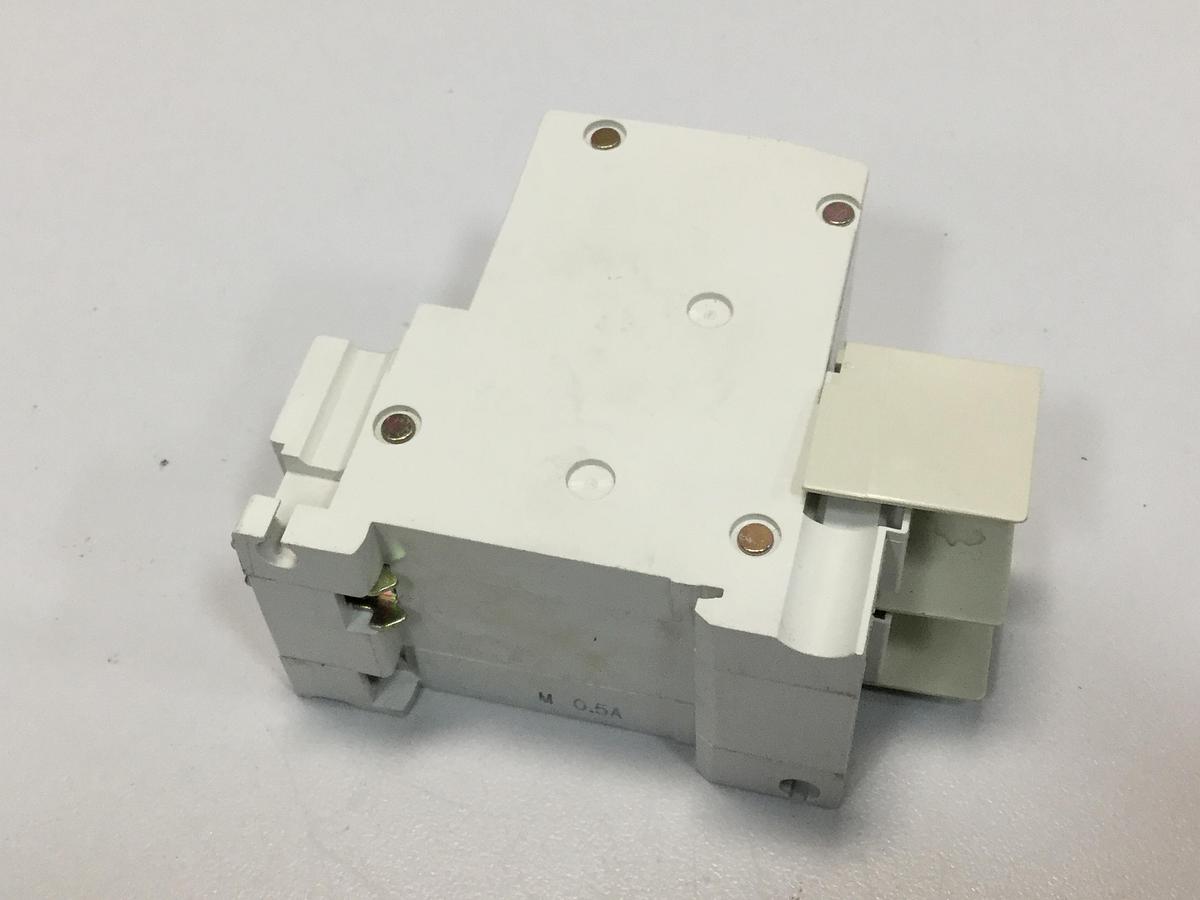 Used MITSUBISHI 0.5 Amp Circuit Protector CP30-BA-2P-0.5A USED