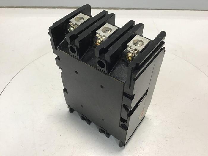 Used FUJI AIR TOOLS Circuit Breaker 20 Amp BU-ECA3020 #119734