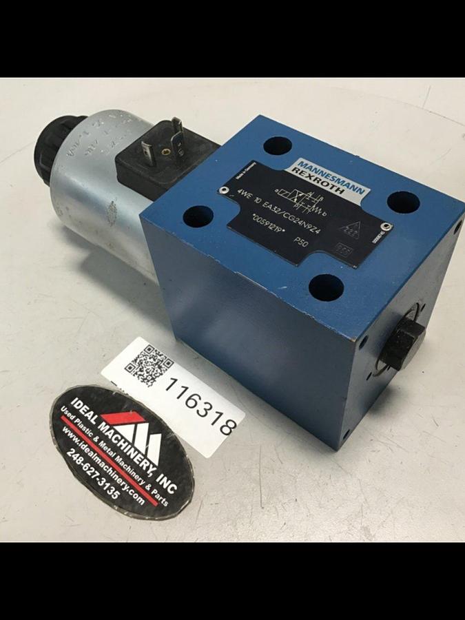 Used REXROTH Valve 4WE10EA32CG24N9Z4 USED