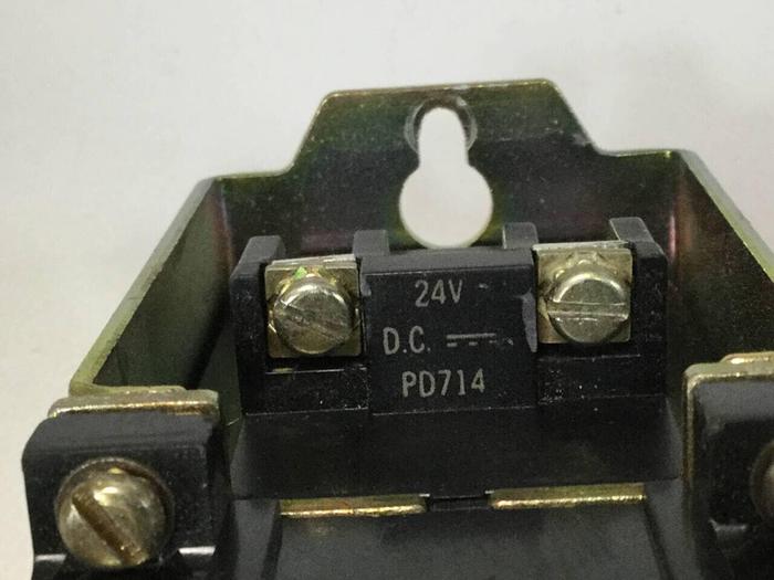 Used ALLEN BRADLEY Relay 700DC-PK1000Z24 #92915
