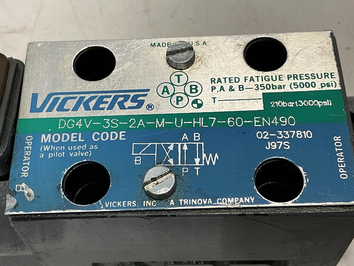 Used VICKERS DG4V-3S-2A-M-U-HL7-60-EN490