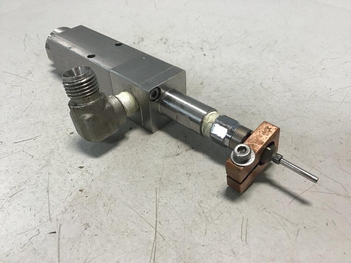 Used MUSASHI ELECTRIC KEIKI Dispenser Valve AV601 #120943